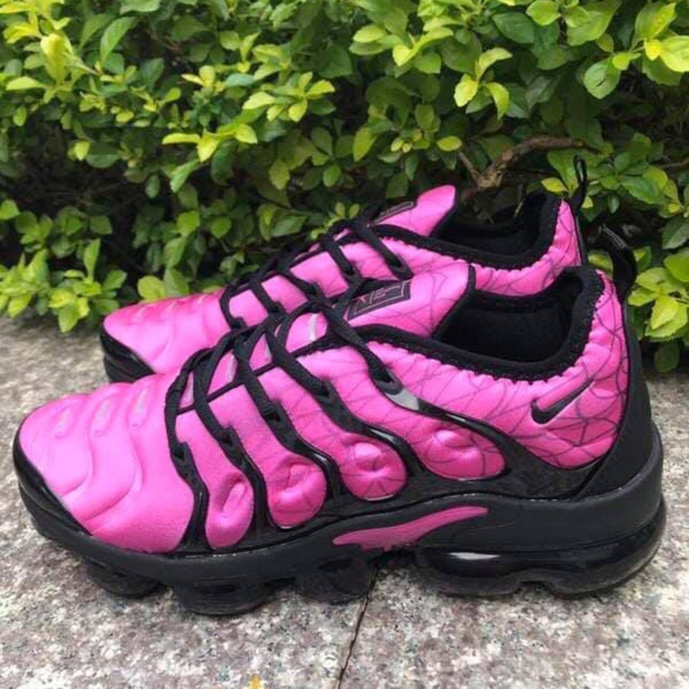 Nike Vapormax plus